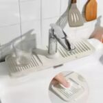 Kitchen Silicone Sink Faucet Splash Pad – Water Splash Catcher Mat | Countertop Protector & Drainage Drying Pad - Image 6