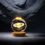 GullPlaza.pk 3D Crystal Ball Galaxy Night Light – LED Moon, Saturn & Solar System Lamp with Wooden Base | 5CM Bedside Decorative Lamp