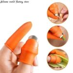 GullPlaza.pk Multifunction Finger Thumb Cutter – Kitchen Vegetable Cutter & Garden Harvesting Picking Tool with Finger Blade