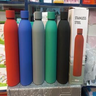 GullPlaza.pk 500ML Matte Water Bottle – Portable Leakproof Sports & Travel Bottle (Random Colors) - Image 8